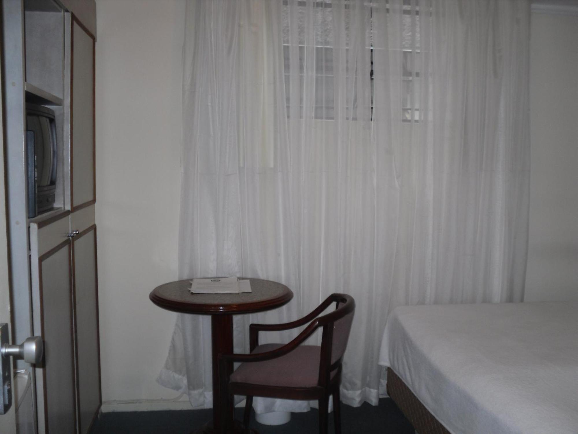 Hotel CHA Prime Curitiba Habitación foto