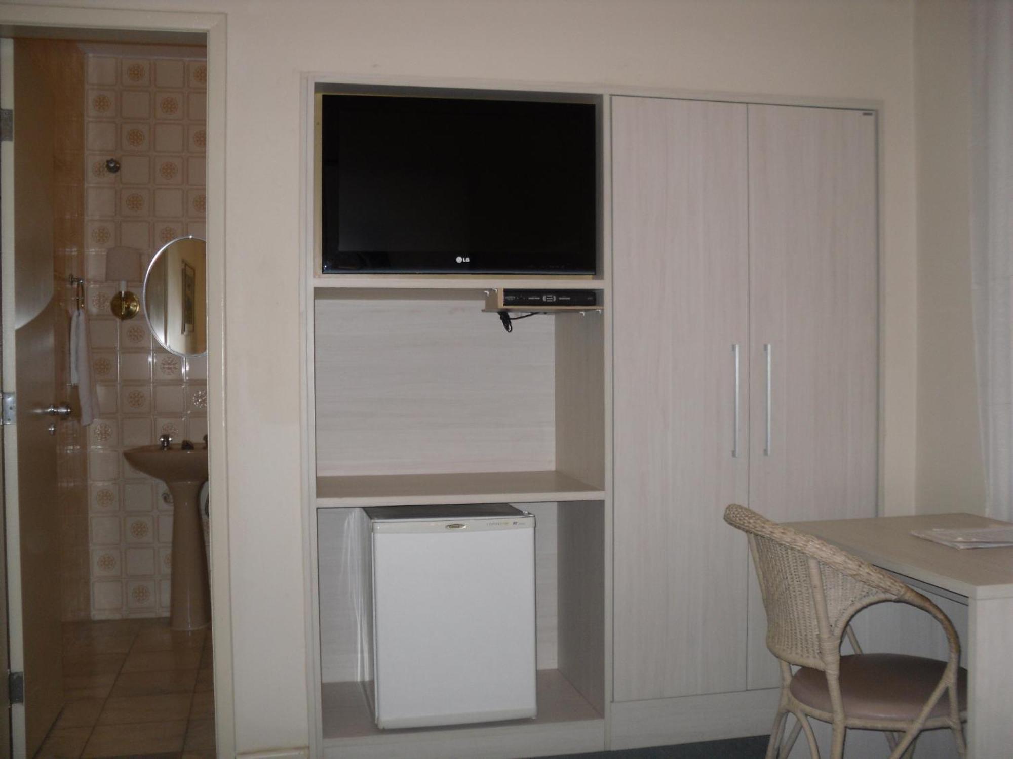Hotel CHA Prime Curitiba Habitación foto