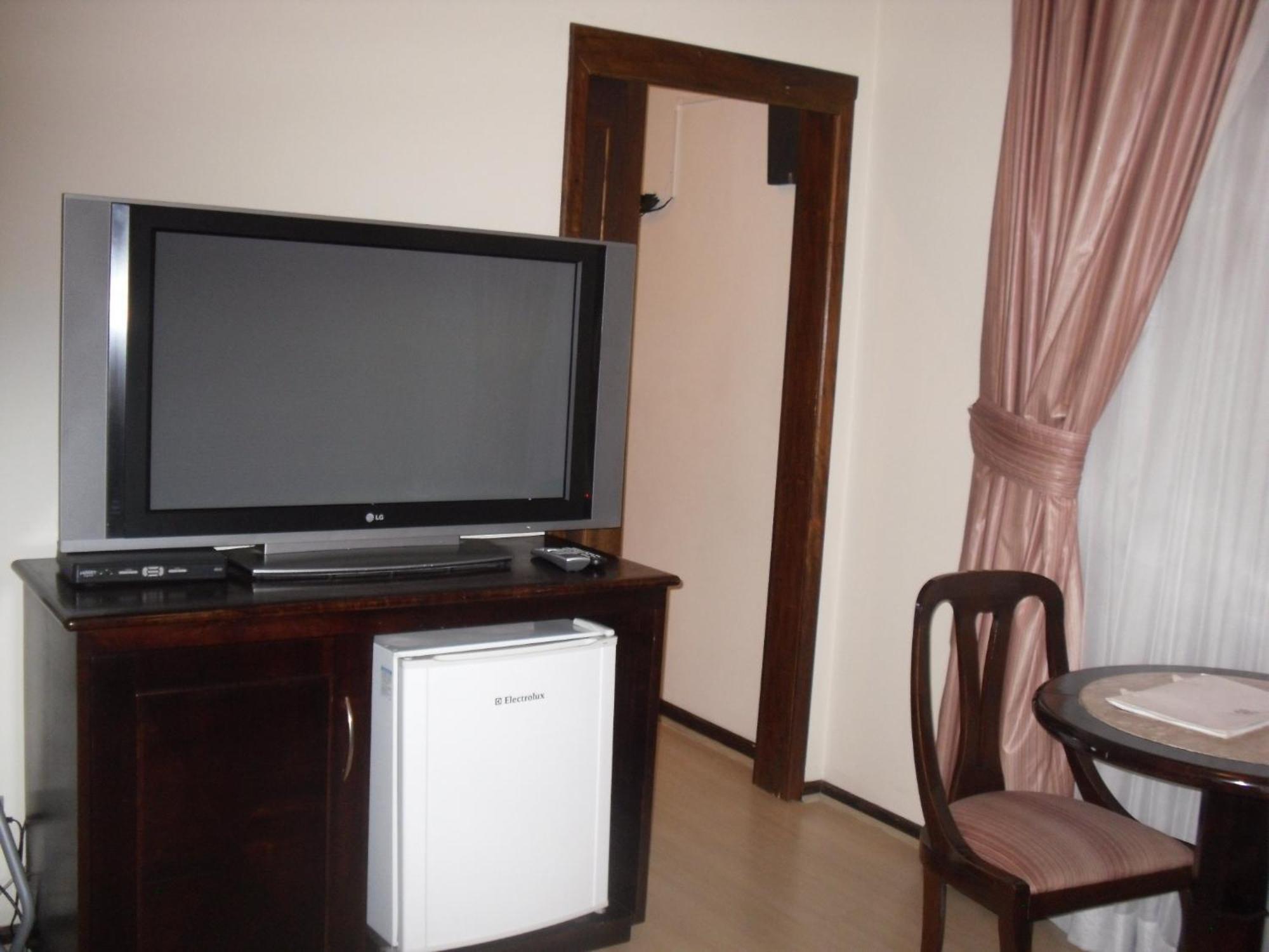 Hotel CHA Prime Curitiba Habitación foto